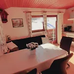 Gaestehaus Kurz Apartman *
